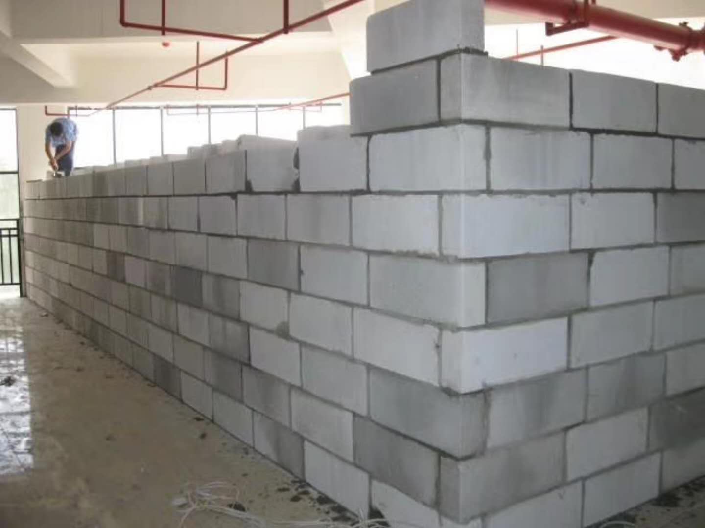 金门蒸压加气混凝土砌块承重墙静力和抗震性能的研究